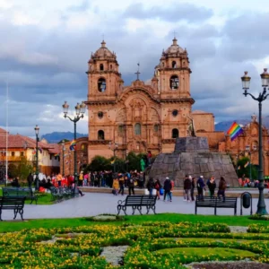 Tour de 8 días Lima, Ica, Nazca y Cusco