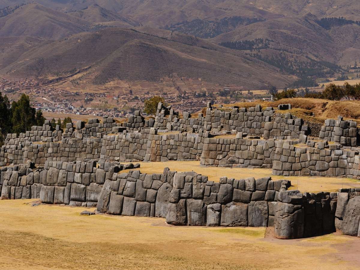 Día 4: City Tour Arqueológico por la Ciudad del Cusco y Alrededores